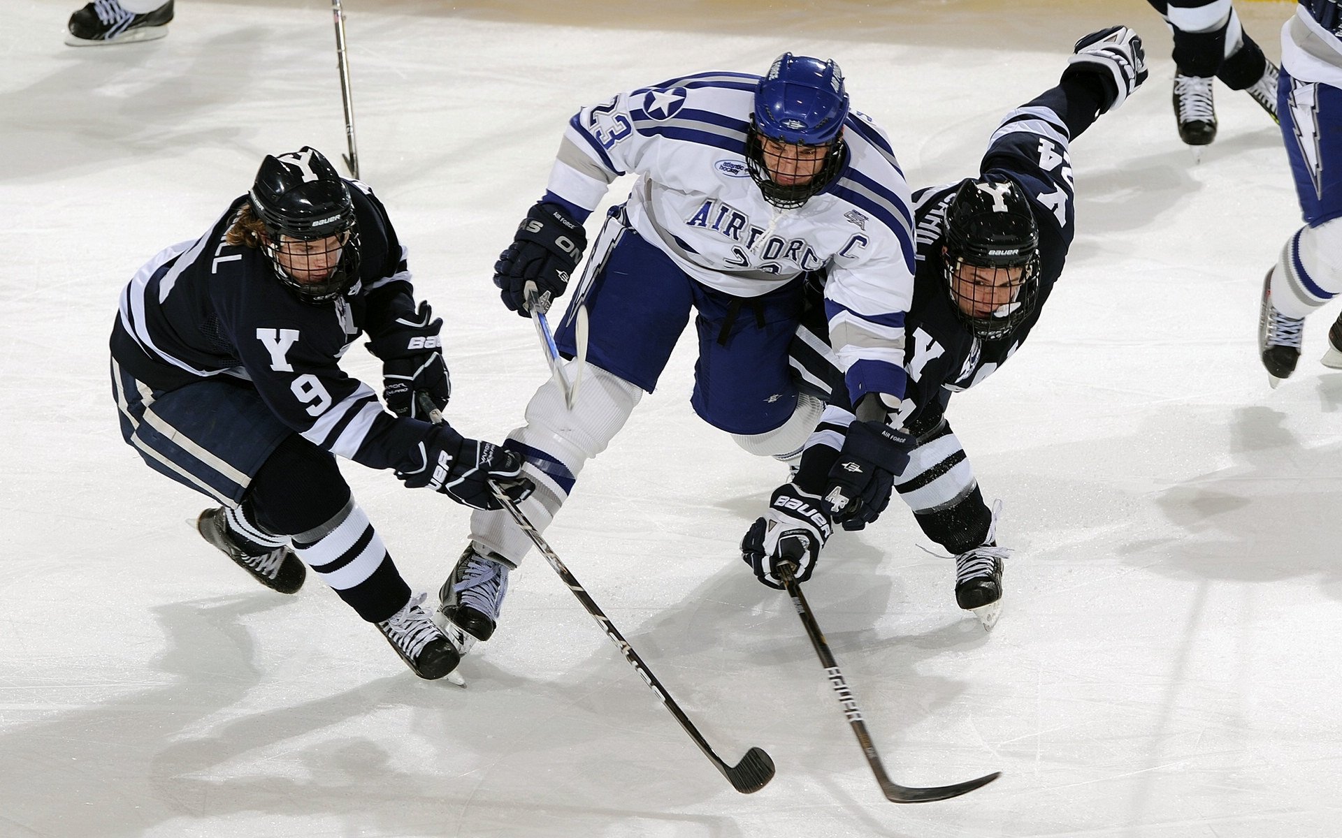Chinese Taipei乒乓球战术讲解:接发球的精准与巧妙